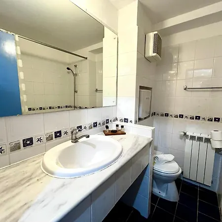 Briza Boutique 3* מאמאיה